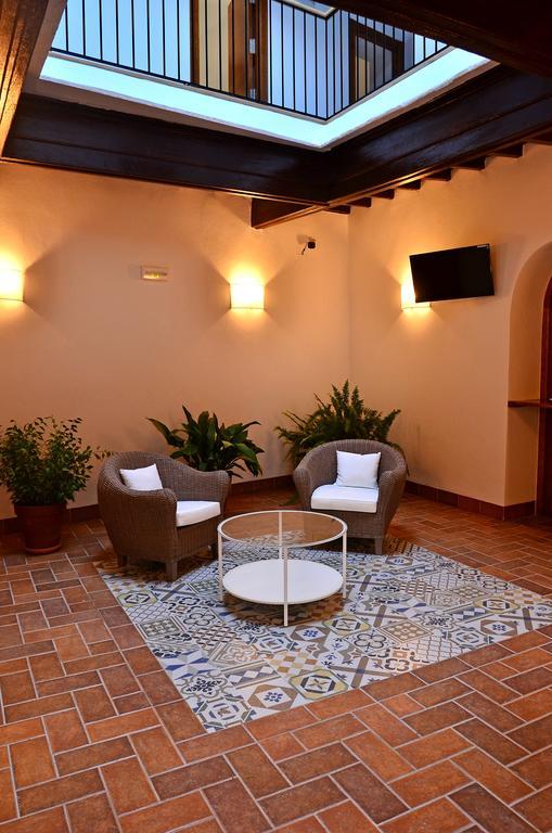 Hostal La Fonda Conil De La Frontera Zewnętrze zdjęcie