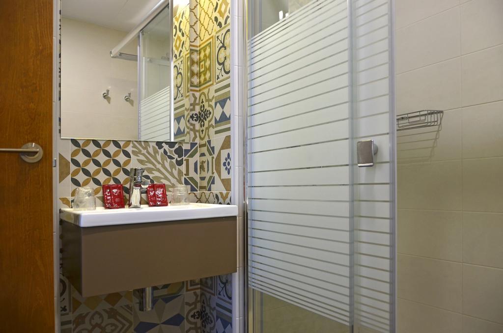 Hostal La Fonda Conil De La Frontera Zewnętrze zdjęcie