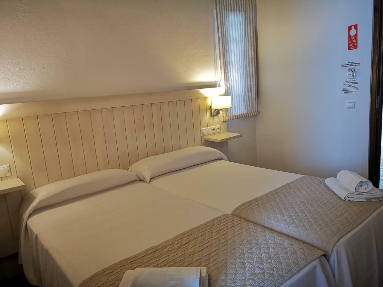 Hostal La Fonda Conil De La Frontera Zewnętrze zdjęcie