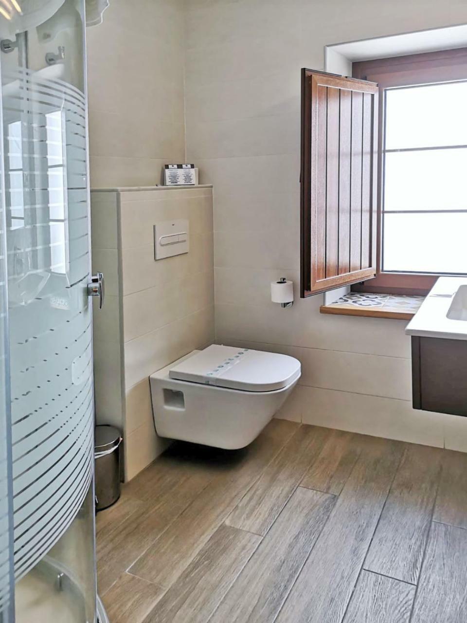 Hostal La Fonda Conil De La Frontera Zewnętrze zdjęcie